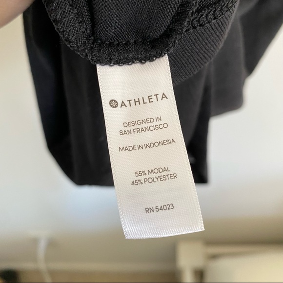 NWT Athleta Breezy Muscle in Black - Medium - Picture 6 of 9